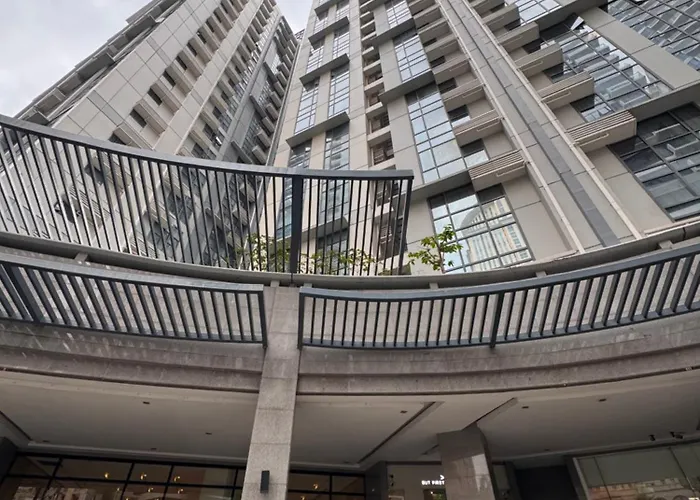 In Mckinley Hill Taguig Apartamento Manila
